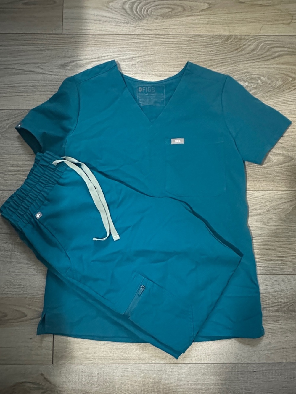 Figs Pacific Blue Scrub Top and Jogger Set